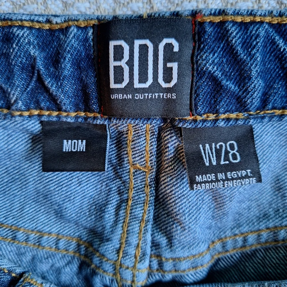 BDG Mom Light Blue Boyfriend Jeans
